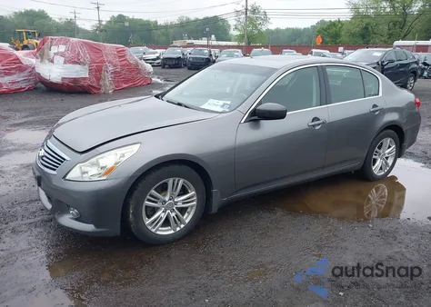2013 Infiniti G37X из США, поврежденный, VIN JN1CV6AR1DM759708